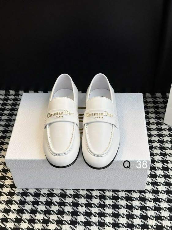 Picture of Dior Shoes _SKUDiorsz35-40LY08093555